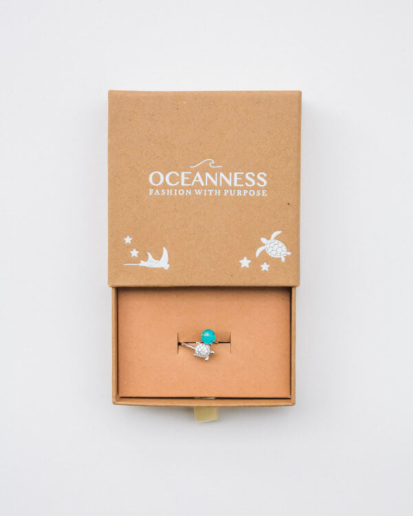 Oceanness eco-friendly turtle ring in 925 sterling silver with ocean plastic