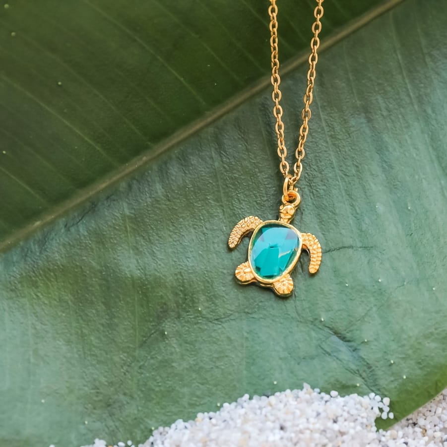 Oceanness Eco Turtle Necklace made from Ocean Plastic