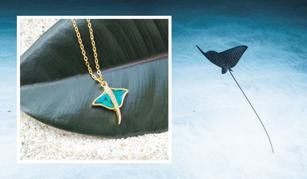Oceanness stingray necklace in gold-plated 925 sterling silver