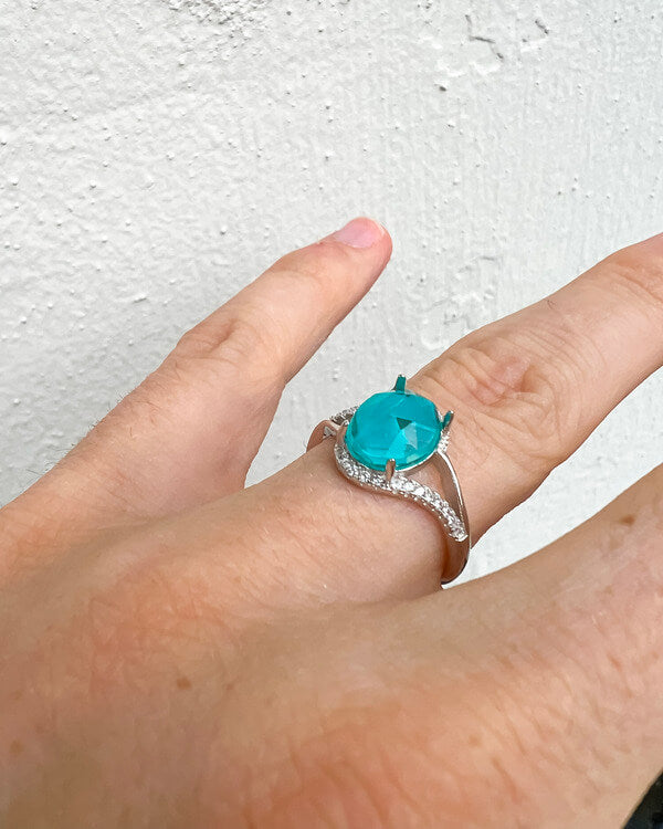 Eco-friendly hope ring in sterling silver and ocean plastic by Oceanness